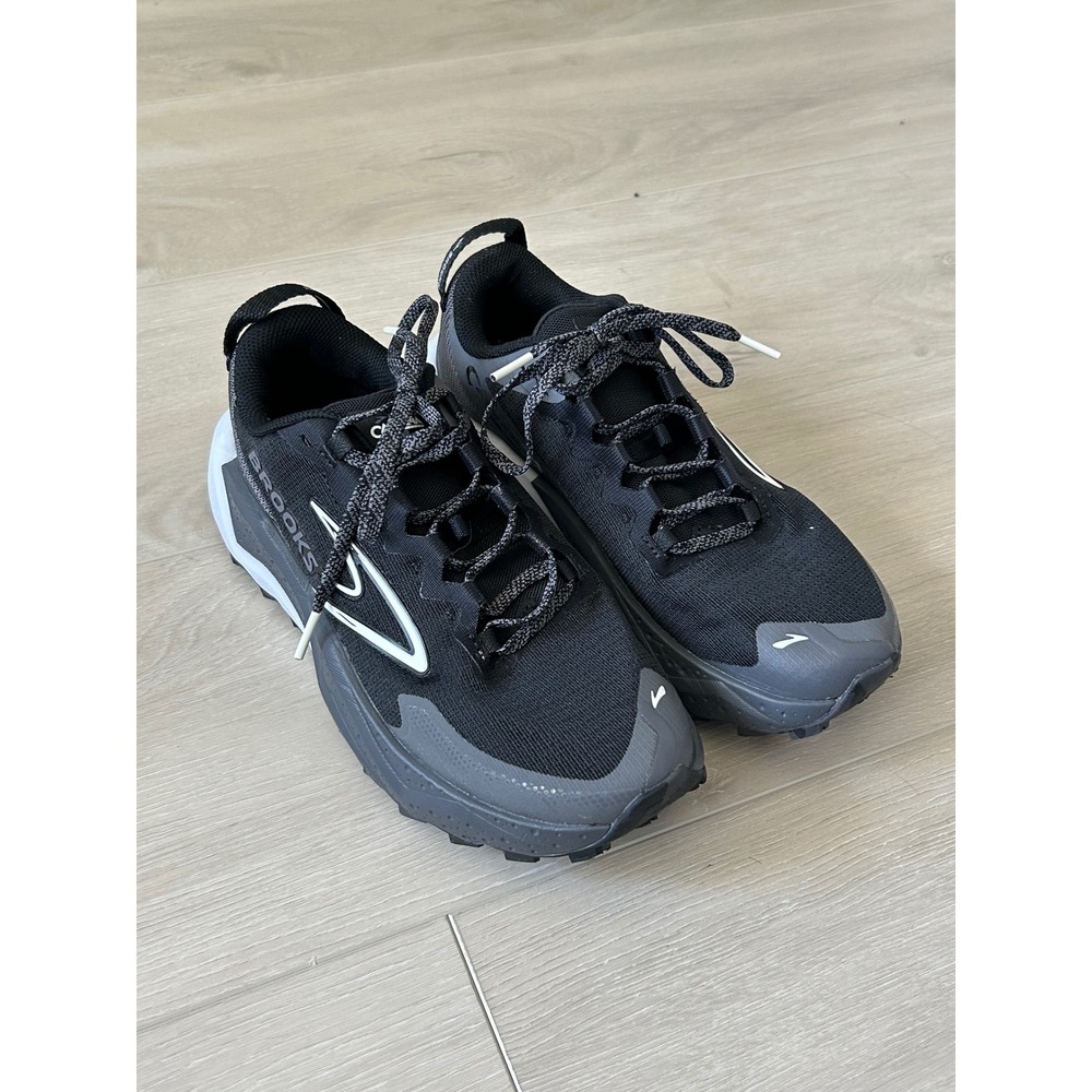 Brooks Caldera 8 Womens Size 8 Black Trail Running Shoes Sneakers
Hiking cushion